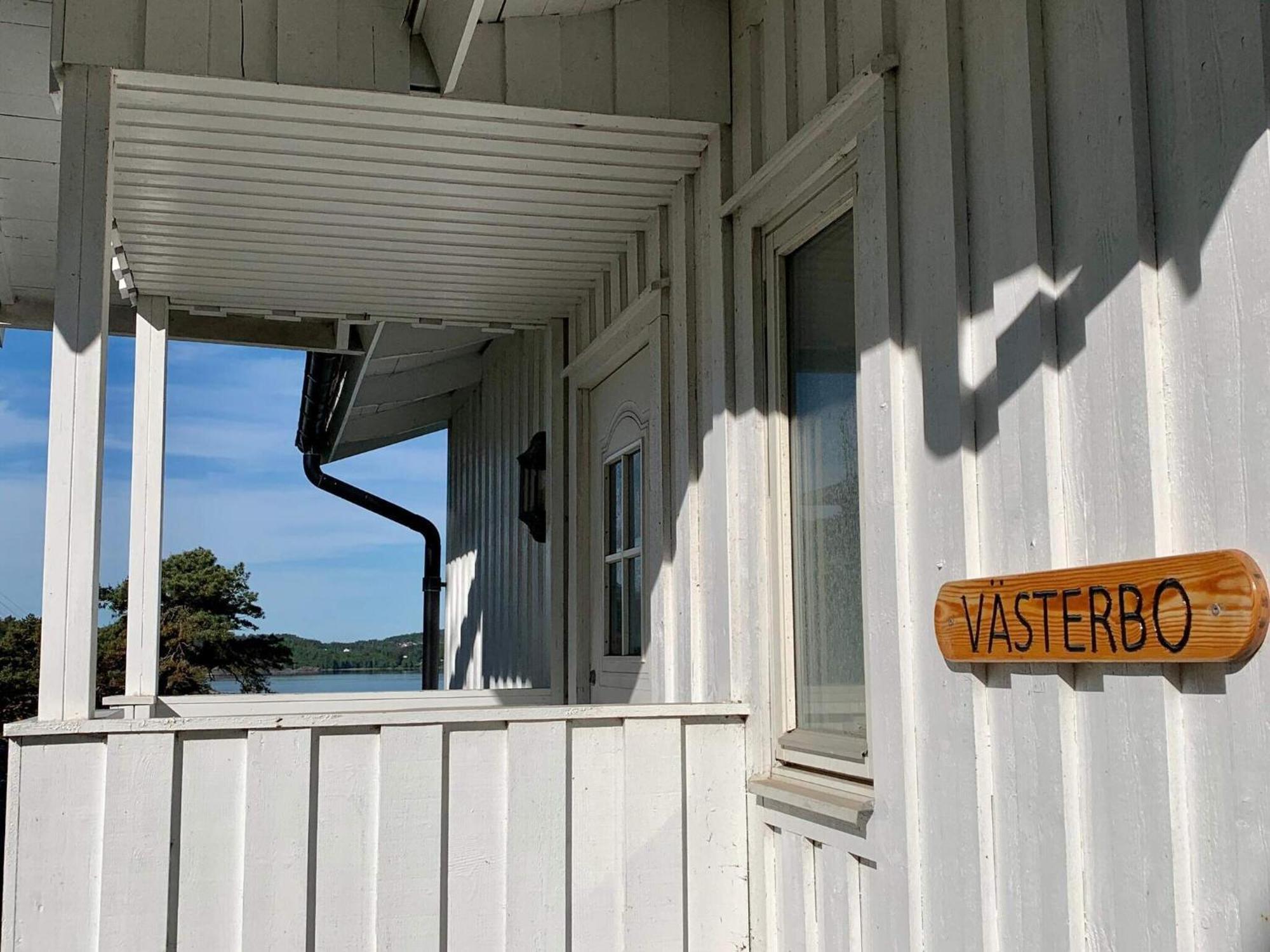 Holiday Home In Stenungsund ステヌングスンド エクステリア 写真
